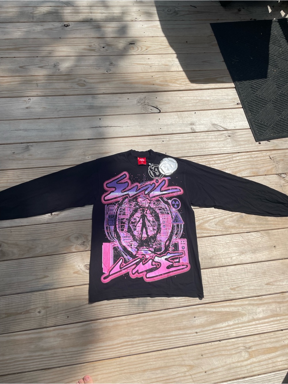 Evil Vice Small Black Long-Sleeve Graphic Tee with Pink Neon Artwork